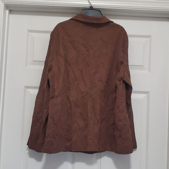 Mirror image brown long sleeve button down… - Picture 2 of 11